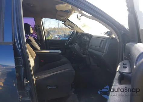 2004 Dodge Ram 1500 Slt/Laramie z USA, uszkodzony, nr VIN 1D7HU18D44S674592